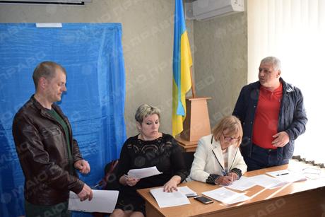 Свежие новости: Як АТОвці добивалися виділення землі від Прибужанської сільради