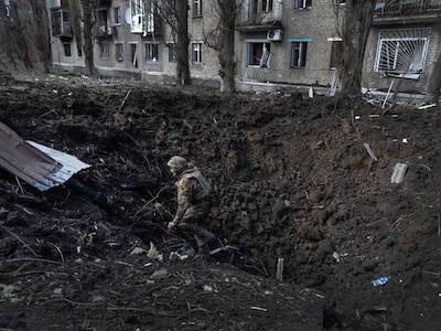 Свежие новости: Втеча окупантів з Запоріжжя - загарбники масово грабують магазини