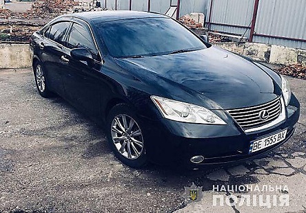 Свежие новости: Ночью в центре Николаева неизвестные украли «Lexus» – полиция разыскивает автомобиль