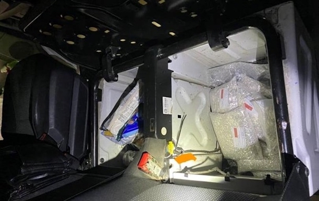 Свежие новости: В Украину пытались незаконно ввезти 20 килограммов ювелирных изделий