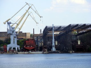 Свежие новости: Миколаївський суднобудівний завод збирається проінвентаризувати свою землю