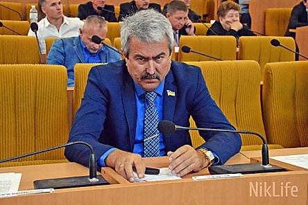 Свежие новости: Скандальный экс-глава Врадиевской РГА снова пытается попасть на эту должность – в райцентре уже готовятся протестовать