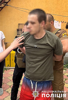 Свежие новости: У Києві піймали маріупольця, який пішов служить у окупаційну міліцію та шукав партизанів у Мелітополі