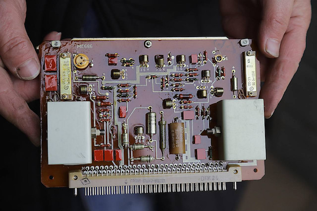 Свежие новости: У житомирській військовій частині виявили «безхазяйні» плати з золотом і сріблом на ₴65 мільйонів