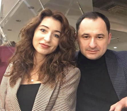 Свежие новости: Глава «Укравтодора» передал в управление пять своих компаний жене николаевского нардепа от «Слуги народа»