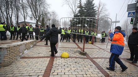 Свежие новости: Порядок у центрі Києва забезпечують понад 500 правоохоронців – МВС