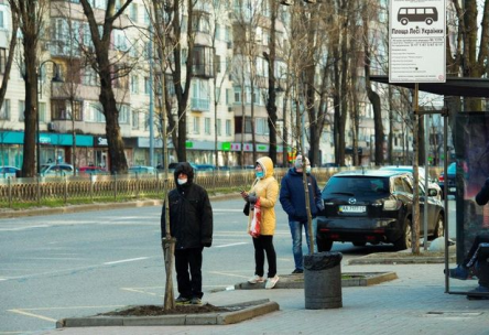 Фото новости: Кабмин отменил запрет на проезд более 10 пассажиров в транспорте Свежие новости: Кабмин отменил запрет на проезд более 10 пассажиров в транспорте