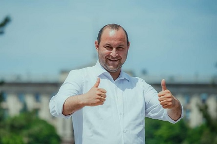 Свежие новости: Нардеп Негулевский поддерживает отставку главы Николаевского облсовета и уже видит кандидатуру среди депутатов, но называть имя отказался