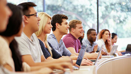 Свежие новости: После локдауна студенты должны вернуться к смешанной или очной форме обучения