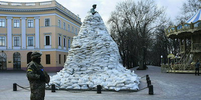 Свежие новости: Мэр Одессы Труханов призвал жителей не возвращаться в город