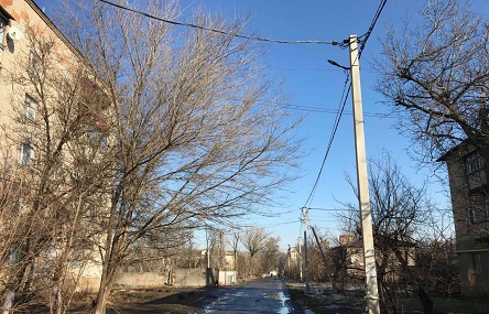 Свежие новости: На 9 улицах Снигиревки завершены монтажные работы по восстановлению уличного освещения