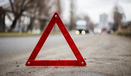 Свежие новости: В Киеве столкнулись легковик и мотоцикл, есть пострадавшие