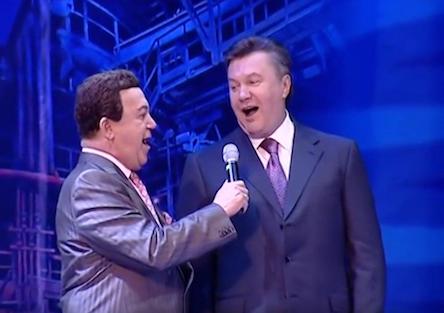 Свежие новости: Кобзон рассказал, где на самом деле живет Янукович и почему он хочет его «уничтожить»