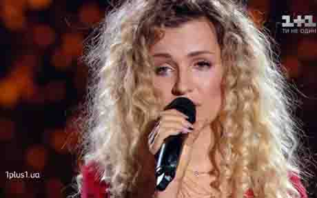 Фото новости: Рестораторка из Южноукраинска развернула кресло MONATIK на слепых прослушиваниях в «Голосе страны» Свежие новости: Рестораторка из Южноукраинска развернула кресло MONATIK на слепых прослушиваниях в «Голосе страны»