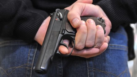 Свежие новости: Пистолету - да, автомату - нет: подробности законопроекта об оружии в Украине