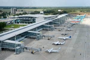 Свежие новости: Украинские аэропорты избавятся от русского языка