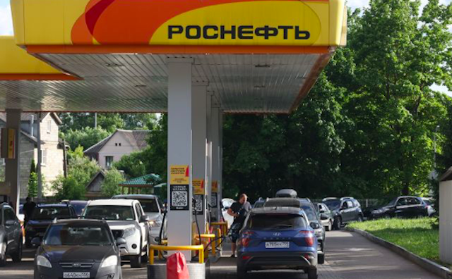 Свежие новости: Росія випрошує додаткові партії бензину в Індії, - ISW