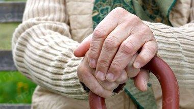 Свежие новости: В Вознесенске мужчина избил двух пенсионерок и украл 300 долларов