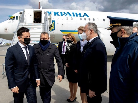 Свежие новости: Зеленский приехал в Польшу с рабочим визитом