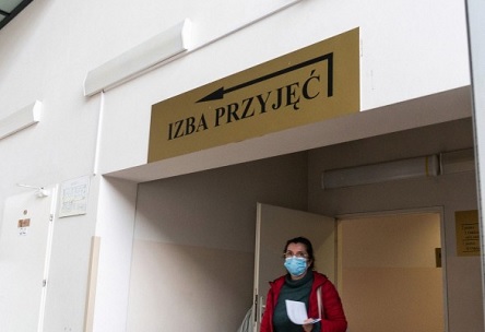 Свежие новости: ВИДЕО: Пандемия коронавируса: первая смерть от зафиксирована в Польше, 47 человек - инфицированы