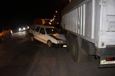 Фото новости: Под Одессой произошло тройное ДТП с пострадавшими Свежие новости: Под Одессой произошло тройное ДТП с пострадавшими