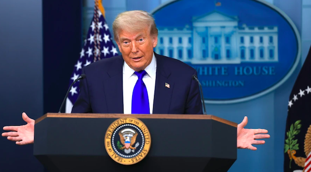 Свежие новости: У Трампа попередили про можливі перебої з постачанням зброї в Україну – Politico