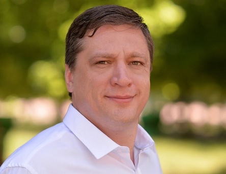 Свежие новости: Иванисов заявил, что приостанавливает членство во фракции 