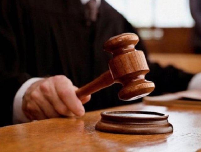 Свежие новости: Суд признал виновным налоговика, который одновременно работал в ГНС и руководил частными предприятиями