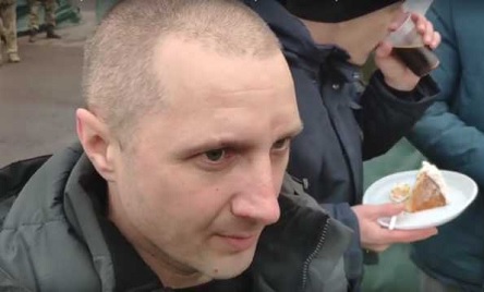 Фото новости: Освобожденный луганчанин рассказал о своем пребывании в плену «ЛНР» Свежие новости: Освобожденный луганчанин рассказал о своем пребывании в плену «ЛНР»
