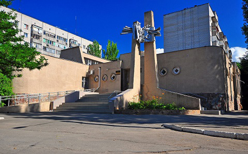 Свежие новости: Библиотека имени М. Кропивницкого