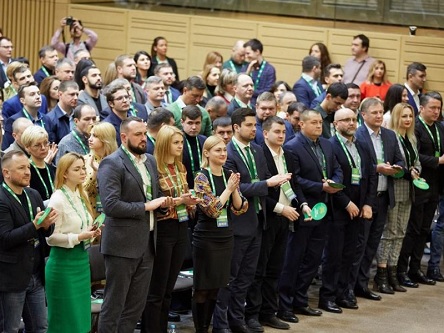 Свежие новости: Кто вошел в Высший совет партии «Слуга народа»