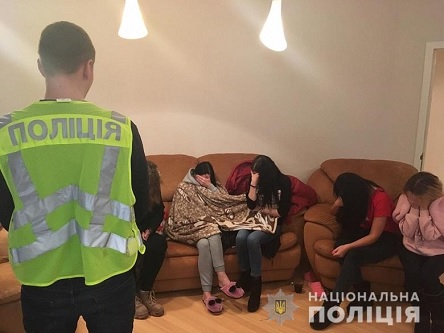 Свежие новости: В Киеве обнаружили сеть борделей, которую организовал бывший полицейский