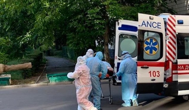 Свежие новости: В Николаеве лицей, школа и коллегиум ушли на дистанционное обучение