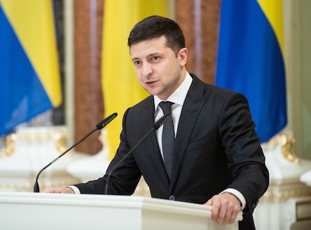 Свежие новости: Зеленский подписал закон о рынке земли