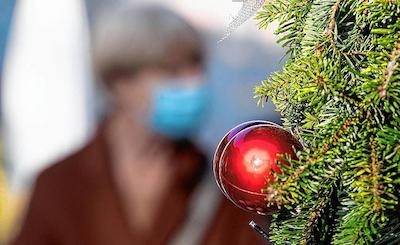 Свежие новости: В ВОЗ призвали людей оставаться на праздники дома