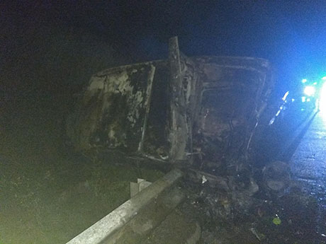 Свежие новости: На Николаевщине в результате ДТП сгорела «Волга»