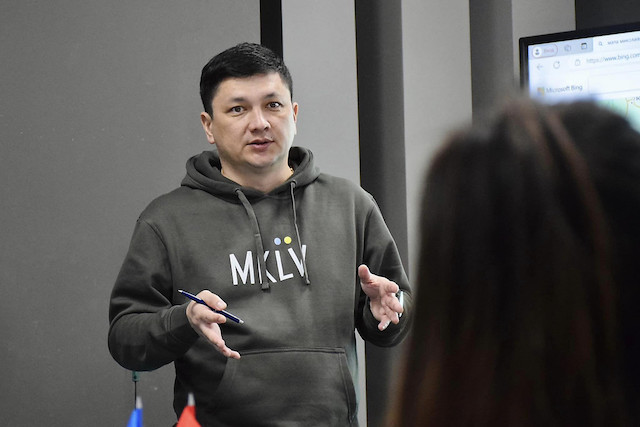 Свежие новости: Голова ОВА Кім закликав цивільних миколаївців не носити камуфляж