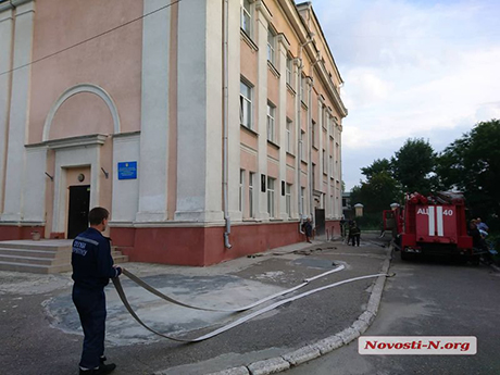 Свежие новости: В Николаеве горела школа