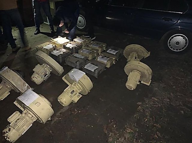 Свежие новости: В Николаеве контрразведка СБУ задержала контрабандистов, которые вывозили в Россию детали для кораблей