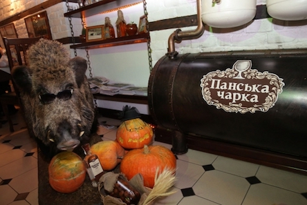 Свежие новости: Во Львове после ресторана 21 человек попали к медикам