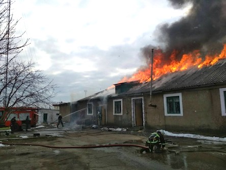 Свежие новости: ФОТО: В Вознесенске горят склады