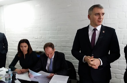 Свежие новости: ОНЛАЙН-ТРАНСЛЯЦИЯ: В Николаеве суд приступил к рассмотрению иска экс-мэра Сенкевича к горсовету по сути