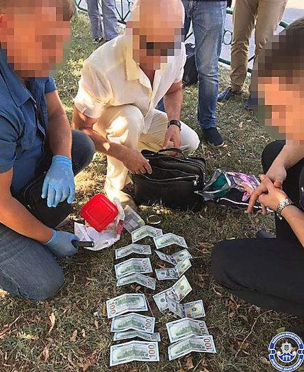 Свежие новости: Суд наказал штрафом в ₴25,5 тысяч главу врачебной комиссии Южноукраинского военкомата, попавшегося на взятке