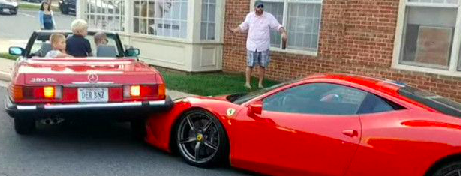 Свежие новости: Mercedes припарковался на Ferrari стоимостью $300 тыс