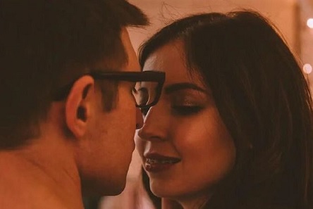 Свежие новости: Погибший муж блогерши Екатерины Диденко сам делал сухой лед, а она этим хвасталась