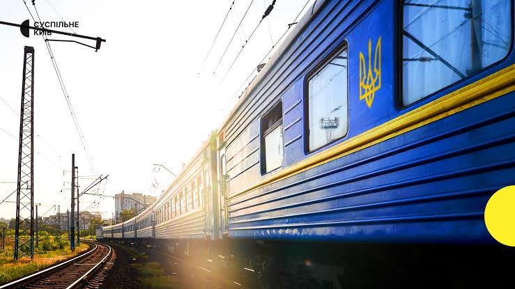 Свежие новости: Шістнадцять годин замість дев'яти: поїзд Київ — Миколаїв приїхав із рекордним запізненням