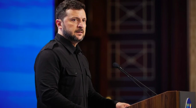 Свежие новости: Іноді Росія і хотіла б призупинити війну, але не має, що продати своїм людям, як перемогу – Зеленський