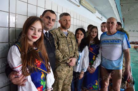 Фото новости: В Николаеве прошел турнир по плаванию в честь бойцов, погибших в АТО Свежие новости: В Николаеве прошел турнир по плаванию в честь бойцов, погибших в АТО