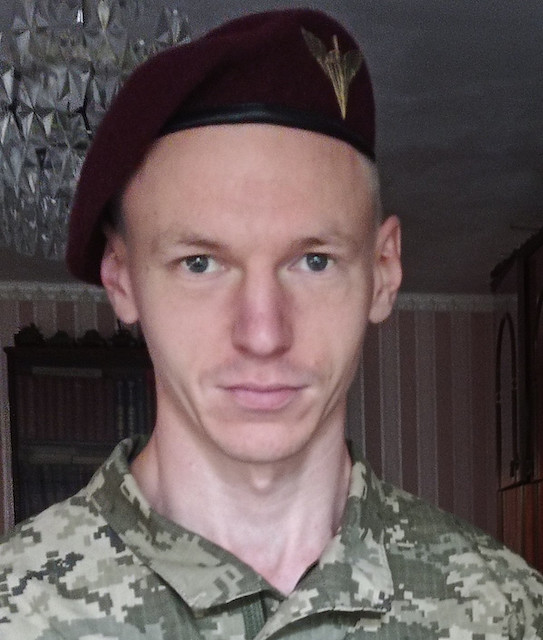 Свежие новости: Миколаївського десантника посмертно нагородили званням Герой України