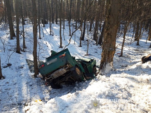 Свежие новости: Под Борисполем в вылетевшем на скользкой дороге авто погибли два человека